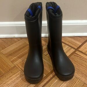 Cat & Jack size 3 unisex rain boots